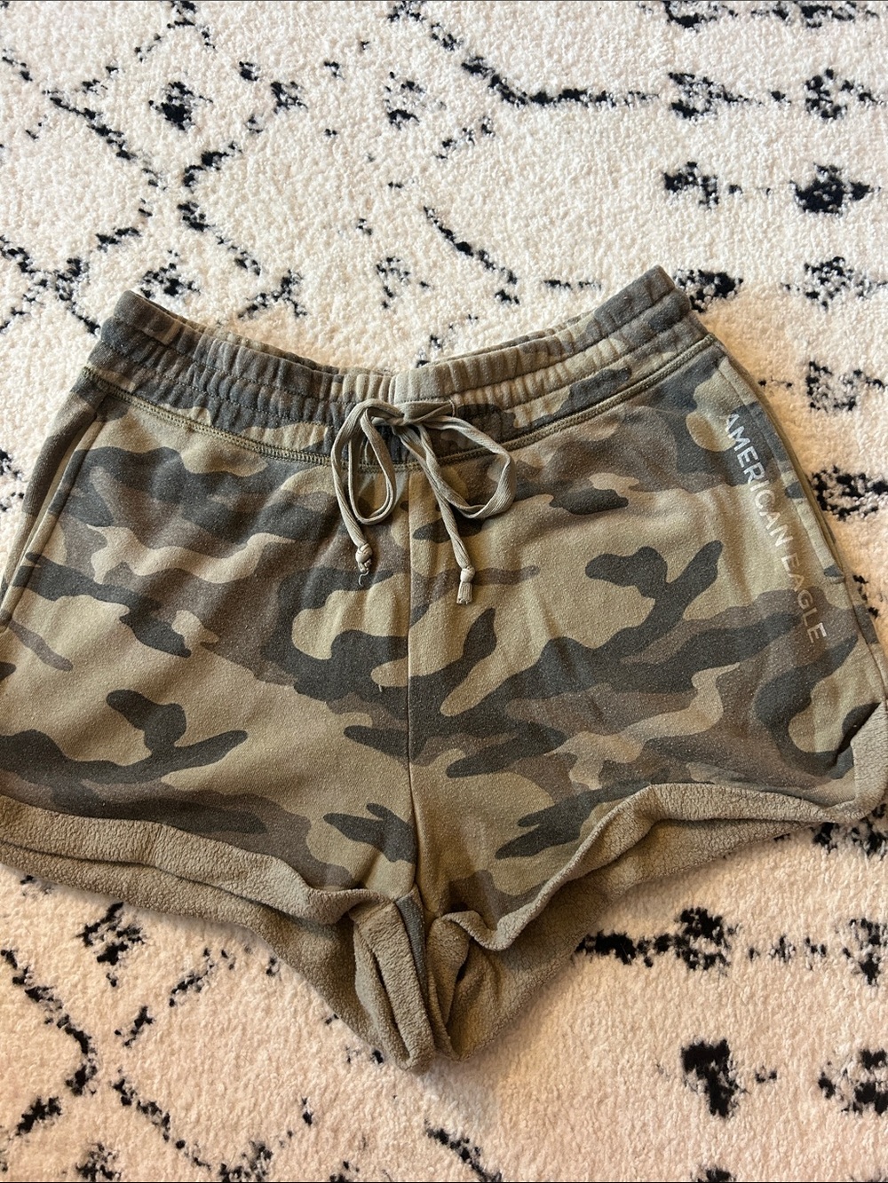 American Eagle Outfitters Olive Camo Athletic Lounge Shorts